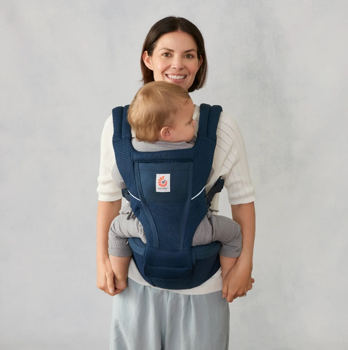 Marsupiu cu scaunel Ergobaby Alta Hip Seat Midnight Blue [5]
