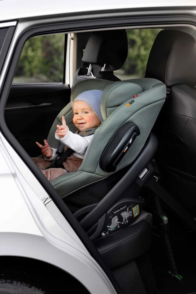 Scaun auto BeSafe Stretch 2 Dark Sand [9]
