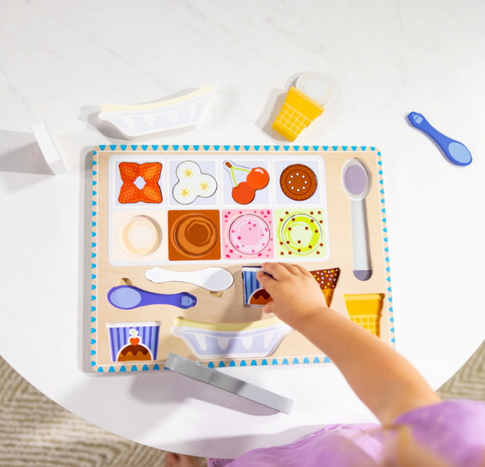 Set de joaca din lemn si puzzle magnetic Inghetata [2]