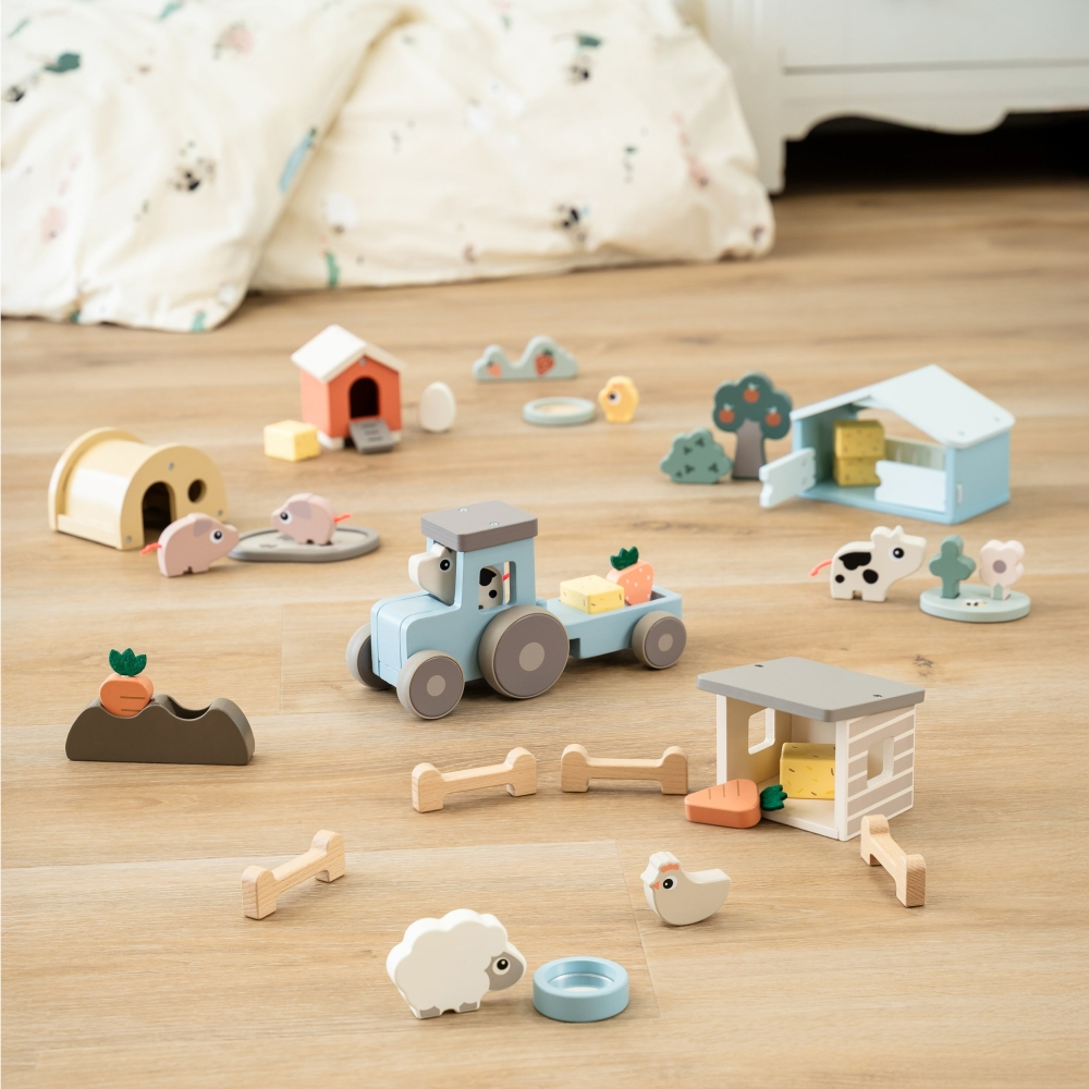 Set de joaca din lemn Tiny Farm Done by Deer Clucky Multicolor [6]
