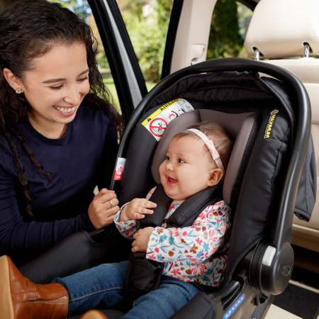 Scoica auto Graco SnugEssentials Khaki i-Size testat ADAC [2]