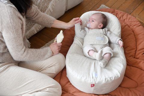 Baby nest ergonomic Red Castle Cocoonababy 10° LInen Natural [2]