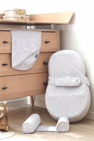 Baby nest ergonomic Red Castle Cocoonababy 10° Moon & Stars [4]