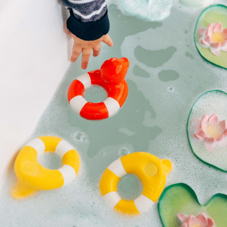 Jucarie de baie Oli and Carol Ratusca salvatoare Flo, Menta [1]