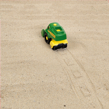 Masuta de joaca cu apa si nisip 2in1 Klein Ferma John Deere [12]