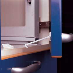 Protectie Brevi pentru usi, sertare dulapuri [1]