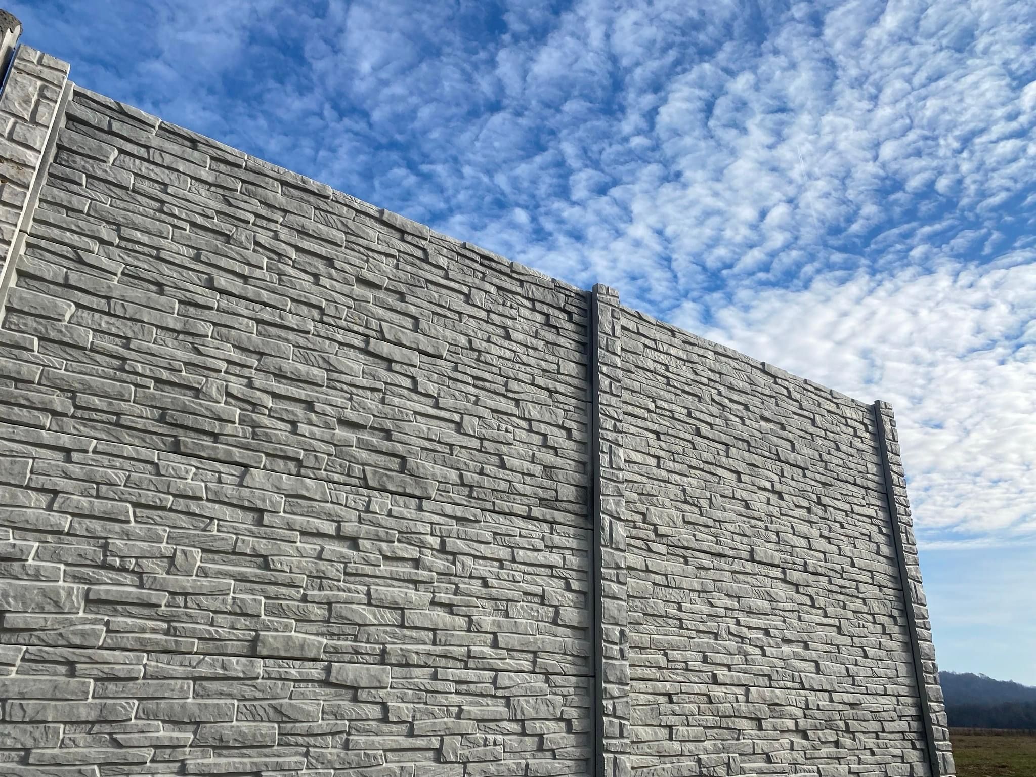 Cum se intretine gardul de beton iarna