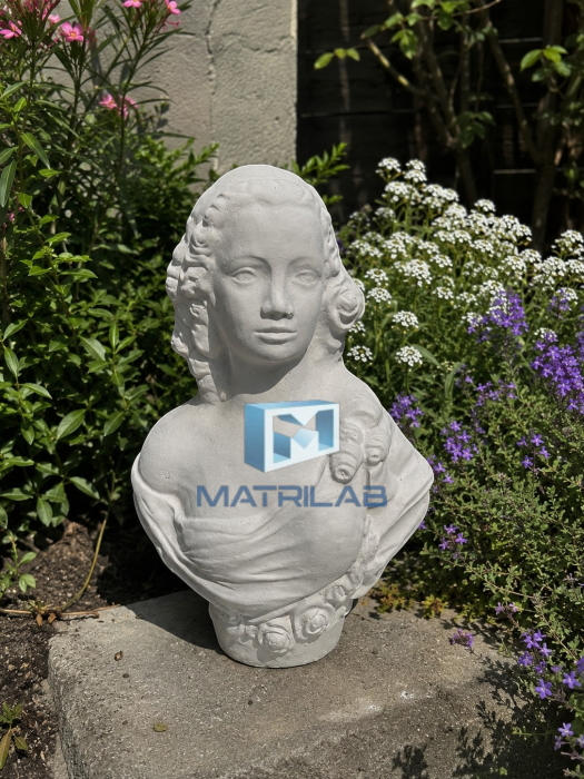 Female bust mold 59 cm H [2]