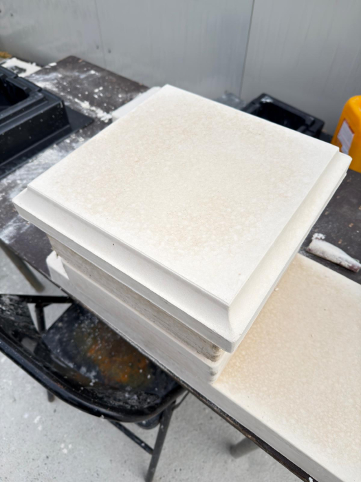 Matrita capitel gard AC-71 28x28x5 cm [2]