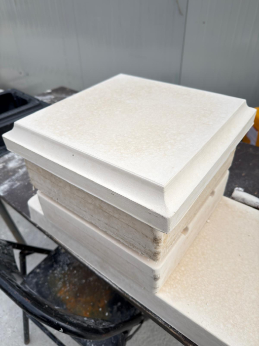 AC-75 fence capital mold 48x48x5 cm [4]