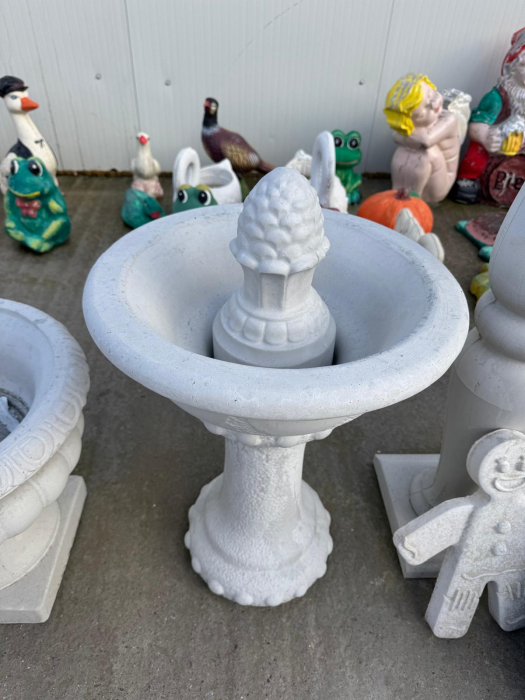 Matrita Fantanita Arteziana  55 cm H [6]