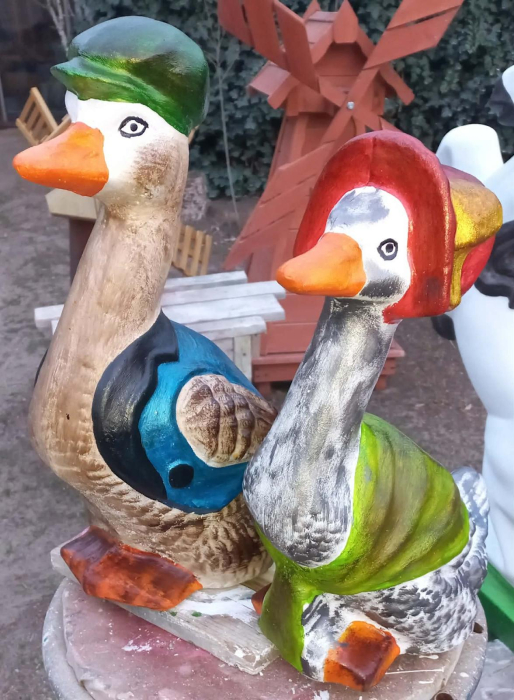 Goose with hat mold 38.5 cm H [2]