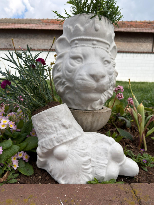 Flower pot mold lion head 38 cm H [5]