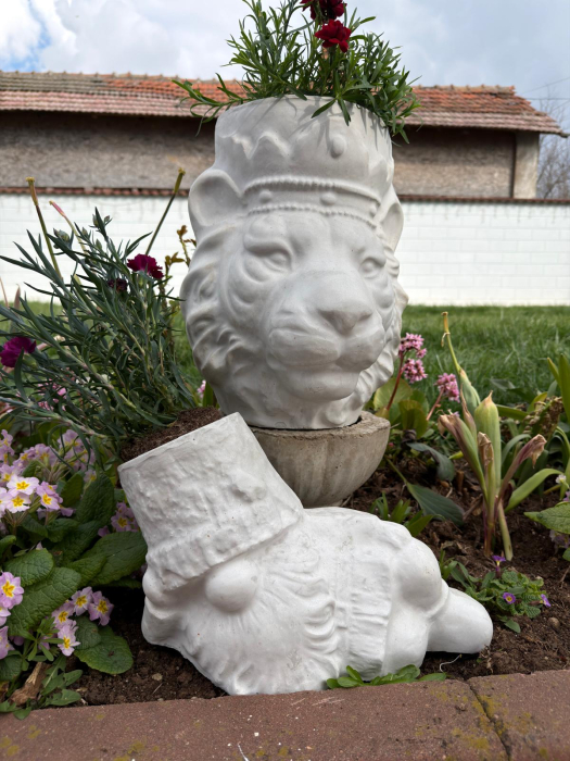 Flower pot mold gnom 22 cm H [2]