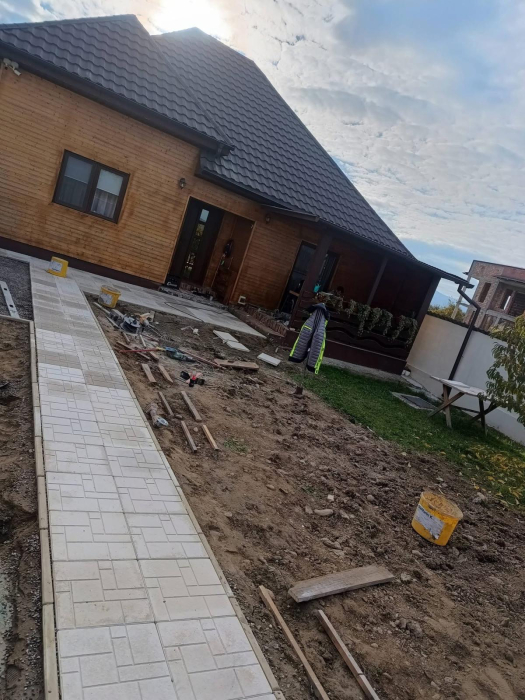 Paving mold [5]