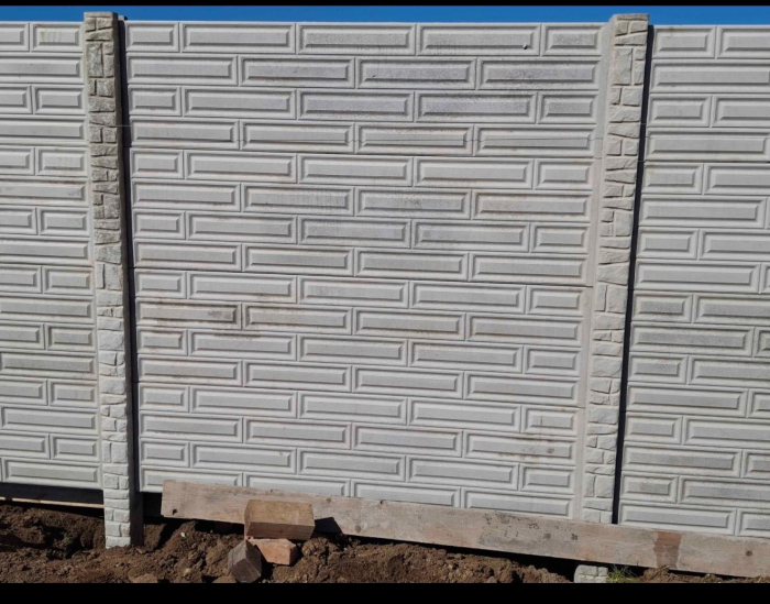 Set matrite gard panou complet cu 4 matrite de gard si 2 stalpi [4]