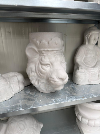 Matrita ghiveci cap de leu 38 cm H [3]