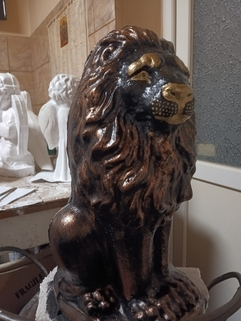 Imposing lion mold right 54 cm H [1]