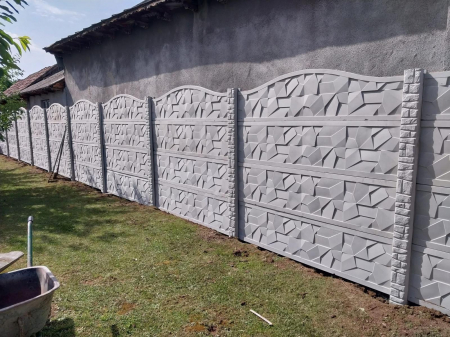 Matrita stalp gard [8]