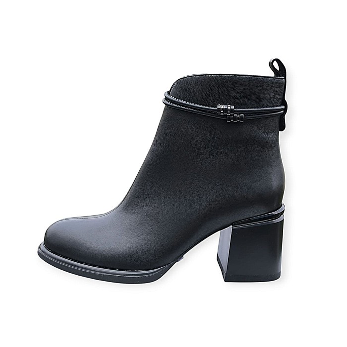 Ghete KARISMA K60 [2]